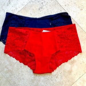 NWT Bundle PINK NO-SHOW HIPHUGGER PANTY size M